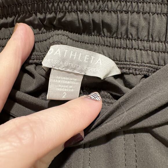 Athleta Chelsea Utility Joggers Olive Green Size 2 - Picture 4 of 6